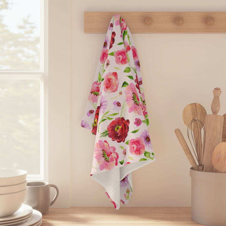 bright florals: pink tea towel 🛍️